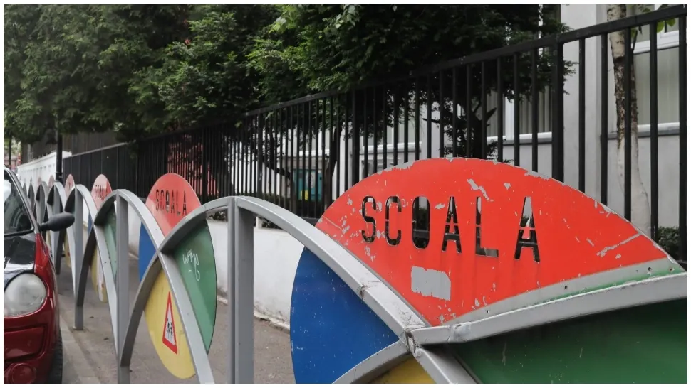 O nouă materie ar putea deveni obligatorie în școli. Elevii ar putea învăța despre vaccinare, droguri și prevenție