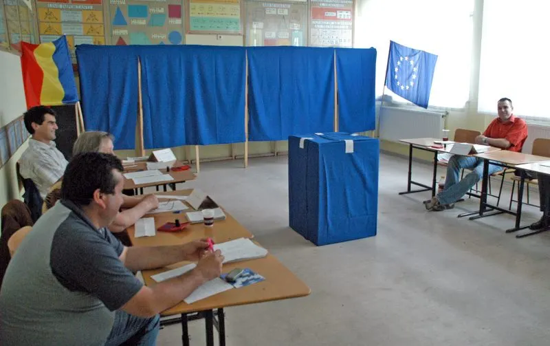 Zeci de președinți de secții de votare s-au retras înainte de referendum