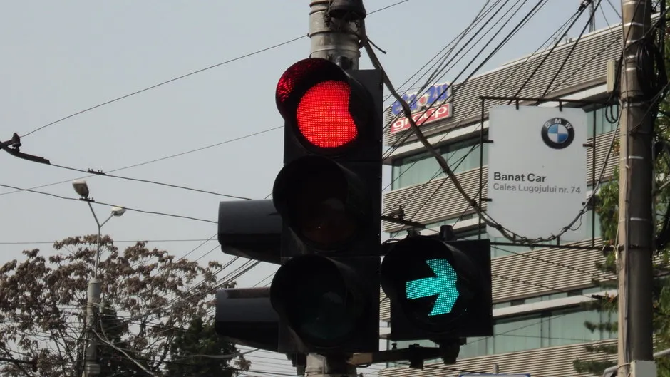 Se schimbă semafoarele în Târgu Jiu