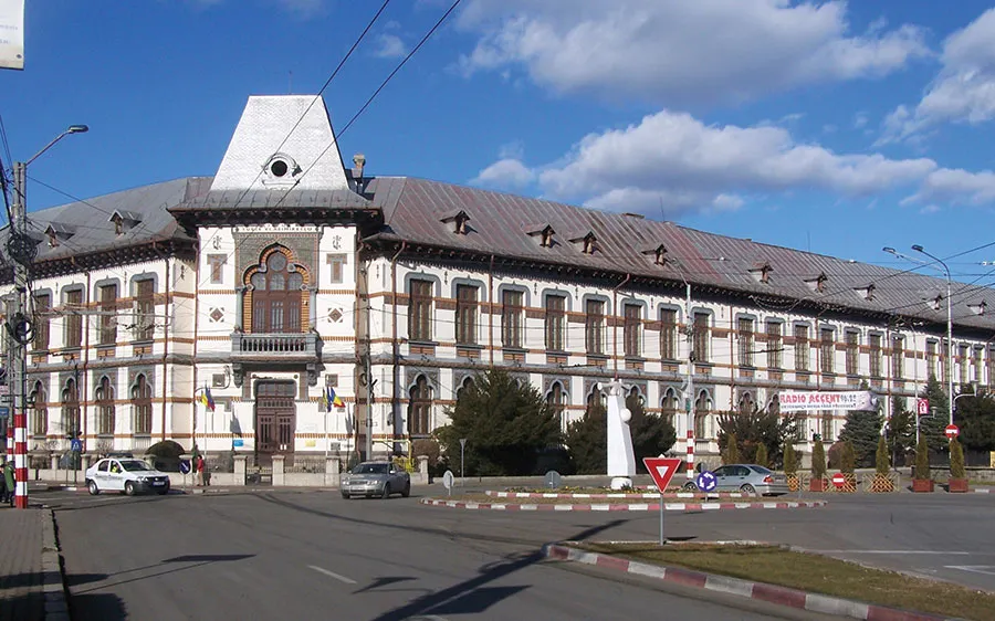 Aproape 4 milioane de lei pentru renovarea Colegiului Național ”Tudor Vladimirescu”