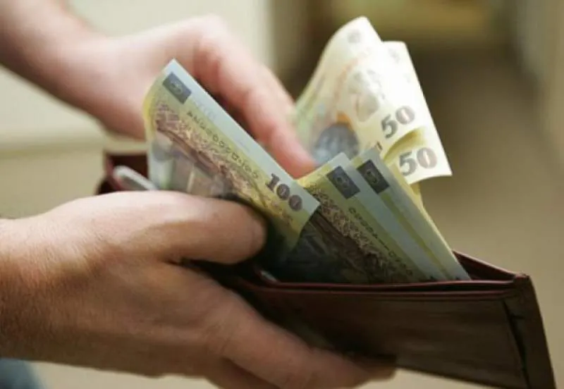 Peste 40 de gorjeni au rămas fără ajutorul social pentru că au refuzat să muncească