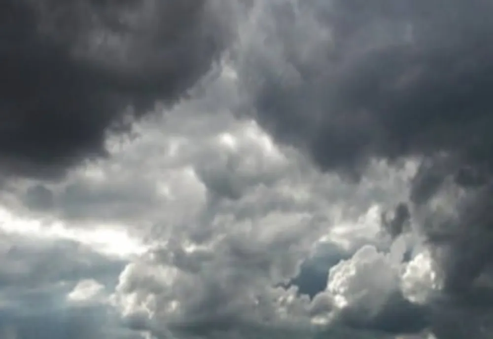 Alertă meteo de ploi torențiale pentru trei județe. Care sunt acestea