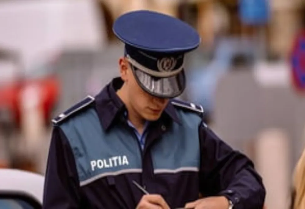 Poliţist din Târgu Jiu depistat cu COVID-19 
