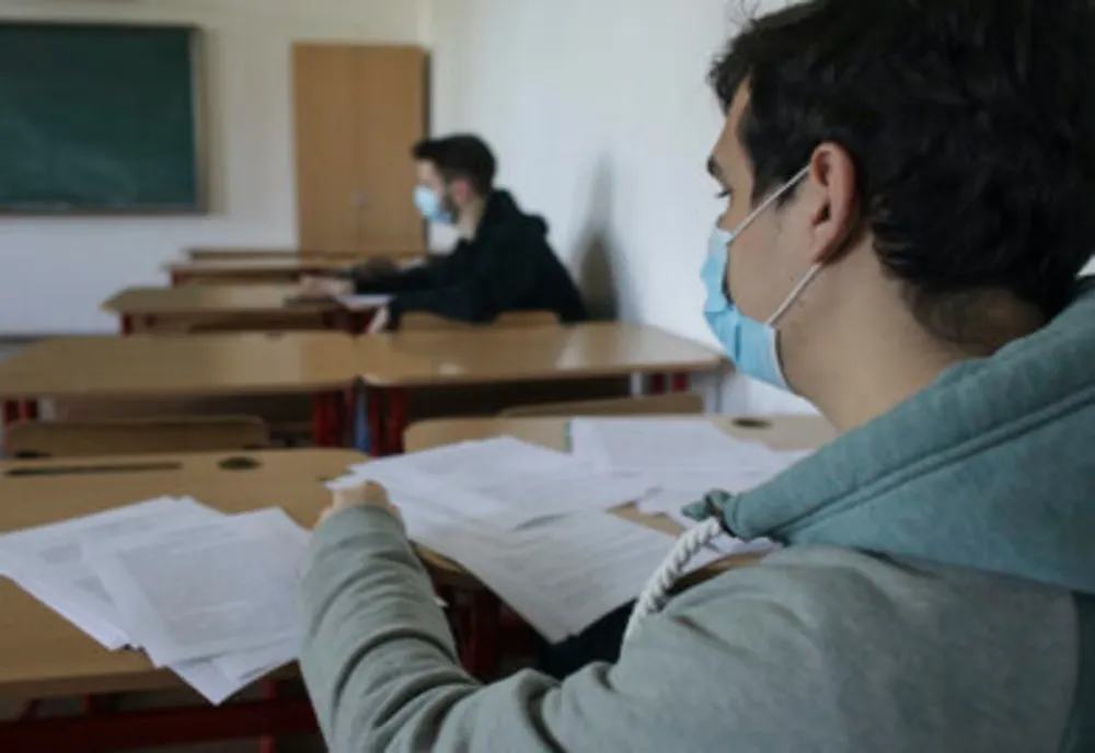 Bacalaureat 2021. Dosar penal pentru un elev din Gorj care a încercat să copieze la examen