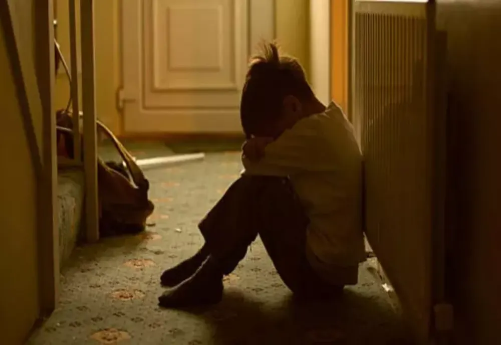 Copil român, vândut de părinți pe 8.000 de lei unui cetățean german. Caz revoltător, în Gorj
