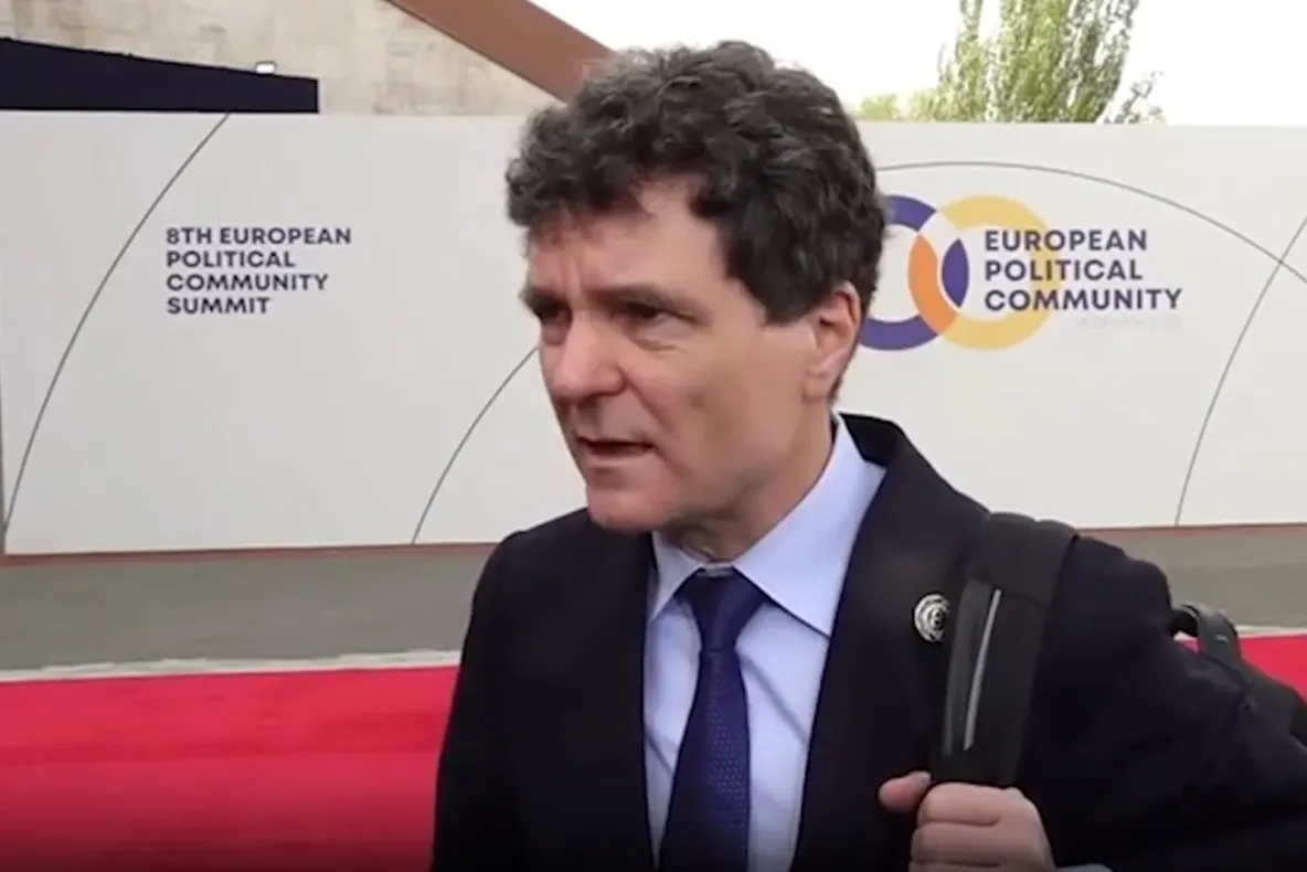 Guvernul României, în așteptare! Discuțiile pentru premier încep după Summitul B9