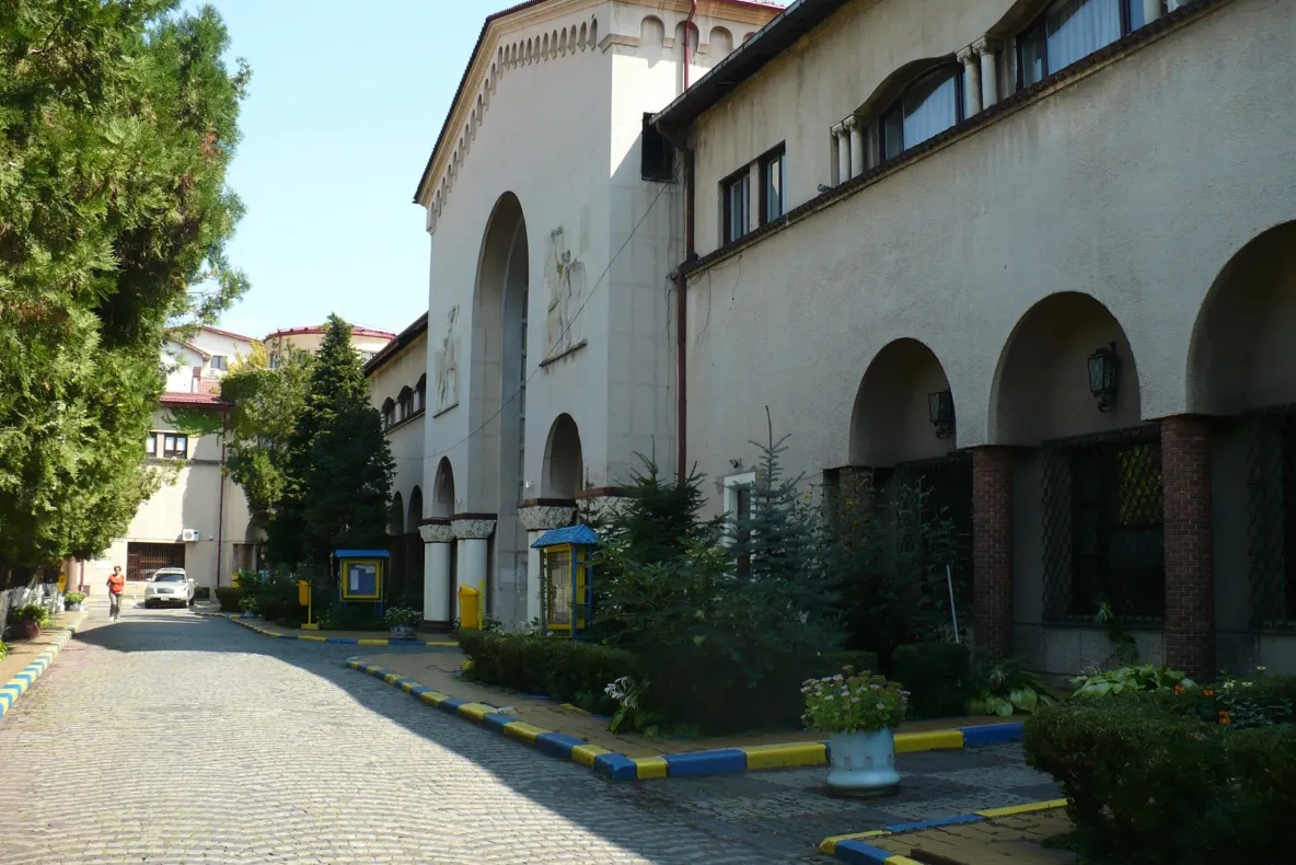 Rectorul Universității de Educație Fizică susține că n-a vorbit niciodată cu generalul Vlad Gheorghiță
