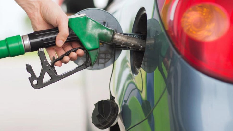 Ședință de urgență la Guvern pentru prețul energiei și al carburanților