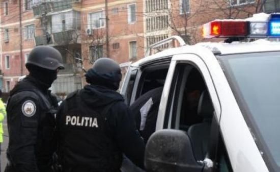 Descinderi în Gorj: Zeci de persoane au fost reținute
