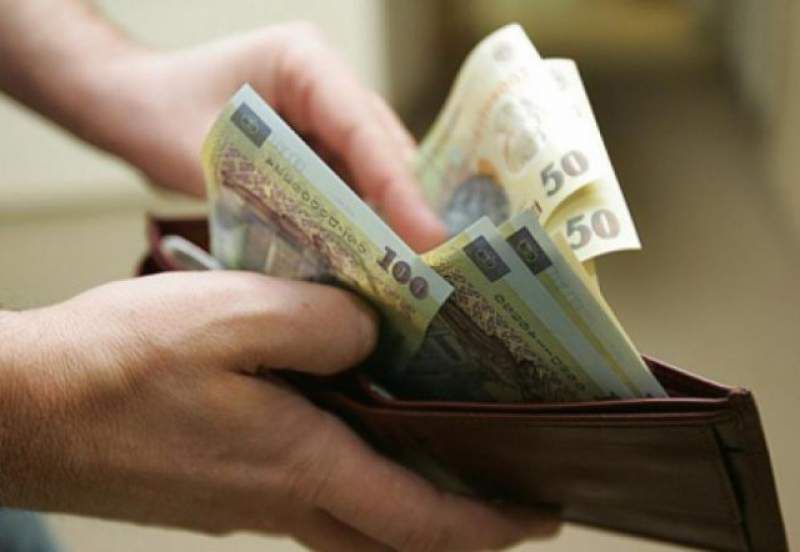 Peste 40 de gorjeni au rămas fără ajutorul social pentru că au refuzat să muncească