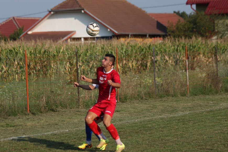 Cu cine se bat gorjenii pentru un loc în Liga a III-a