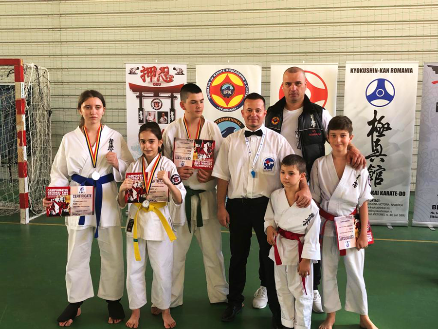 Copii gorjeni, campioni naționali la karate