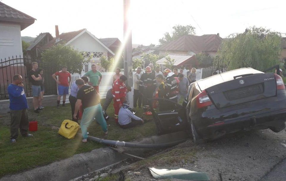 Accident cu două victime la Plopșoru