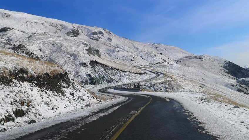 Restricții pe Transalpina. Se circulă cu program!