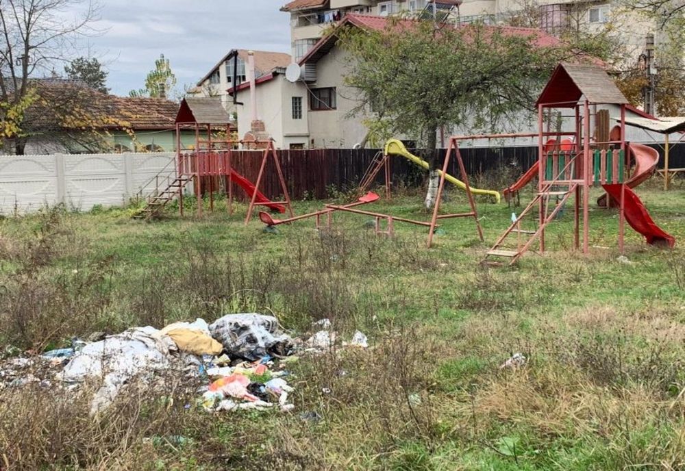 O comună din Gorj, amendată aproape săptămânal pentru gunoaie