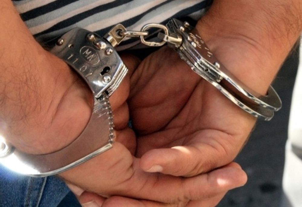 VIDEO. Condamnat pentru omor, prins şi încarcerat de poliţiştii din Gorj