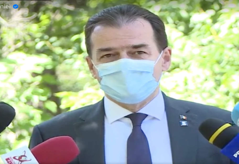 Orban, mesaj pentru protestatari: Mai bine cu mască de protecție decât cu mască de oxigen