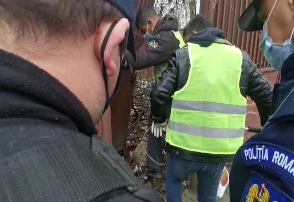 Percheziţii în Teleorman şi Gorj. Ce căutau poliţiştii