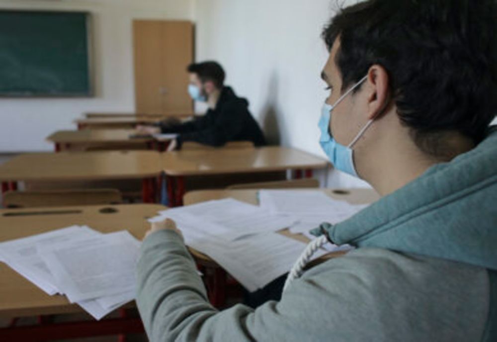 Bacalaureat 2021. Dosar penal pentru un elev din Gorj care a încercat să copieze la examen