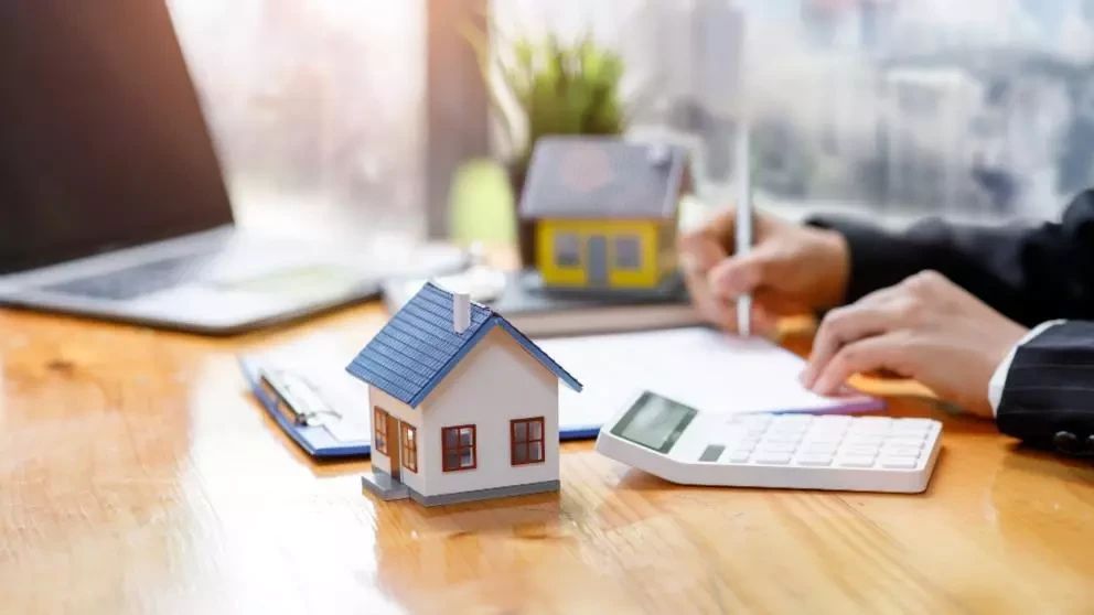 Atenție la contractele imobiliare! Recomandările ANPC pentru cei care își cumpără casă