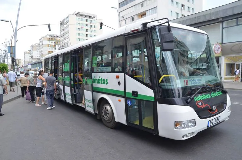 targu jiu autobuz