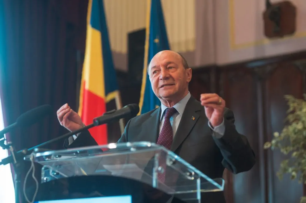 traian băsescu