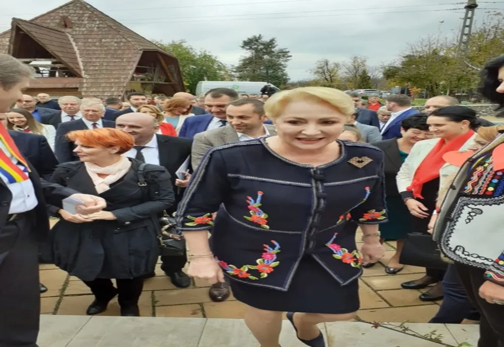 Viorica Dăncilă, primită la Târgu Jiu de peste 700 de simpatizanți