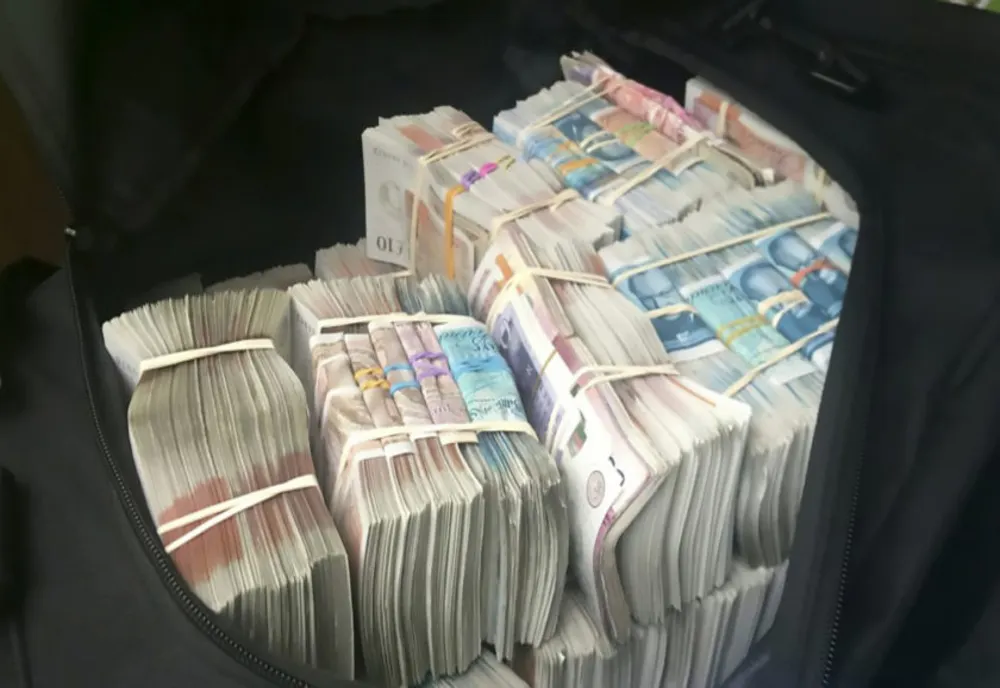 Furt de zeci de mii de euro la Tismana