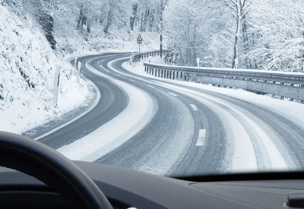 Cum se circulă în țara noastră la această oră. Ce drumuri sunt închise