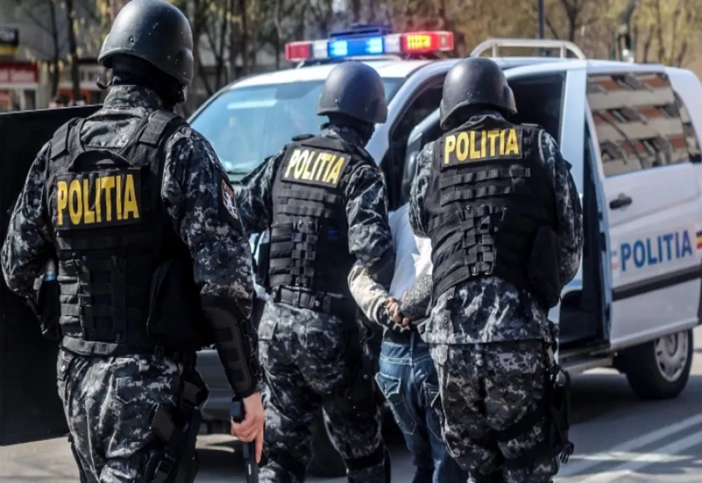 O fată de 12 ani din Gorj, şantajată sexual de un bărbat din Neamţ. Acesta a fost săltat de DIICOT