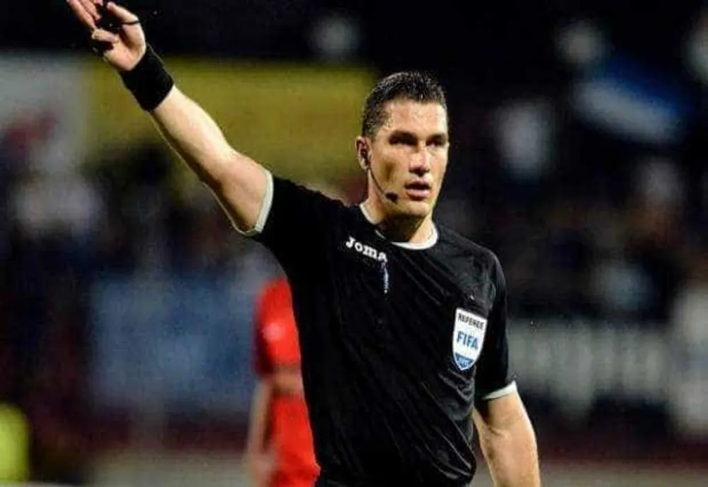 ISTVAN KOVACS, FAVORIT SĂ CONDUCĂ FINALA LIGII CAMPIONILOR