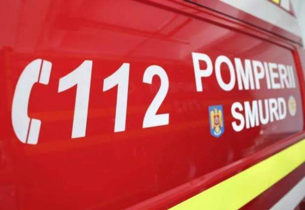 COLIZIUNE ÎNTRE DOUĂ TIR-URI PE DN 7, TRAFIC BLOCAT LA VALEA OLTULUI