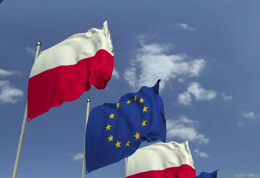 POLONIA CERE OPRIREA IMPORTURILOR DE PETROL RUSESC ÎN UE PÂNĂ LA SFÂRȘITUL ANULUI 2026