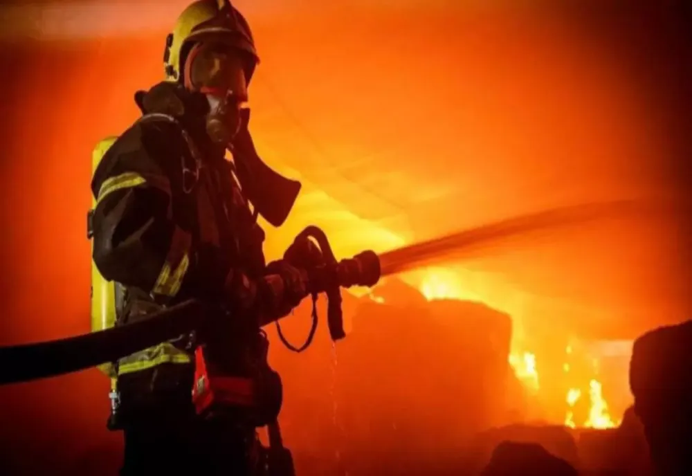 Pompierii atenționează asupra pericolului crescut de incendii în sezonul rece