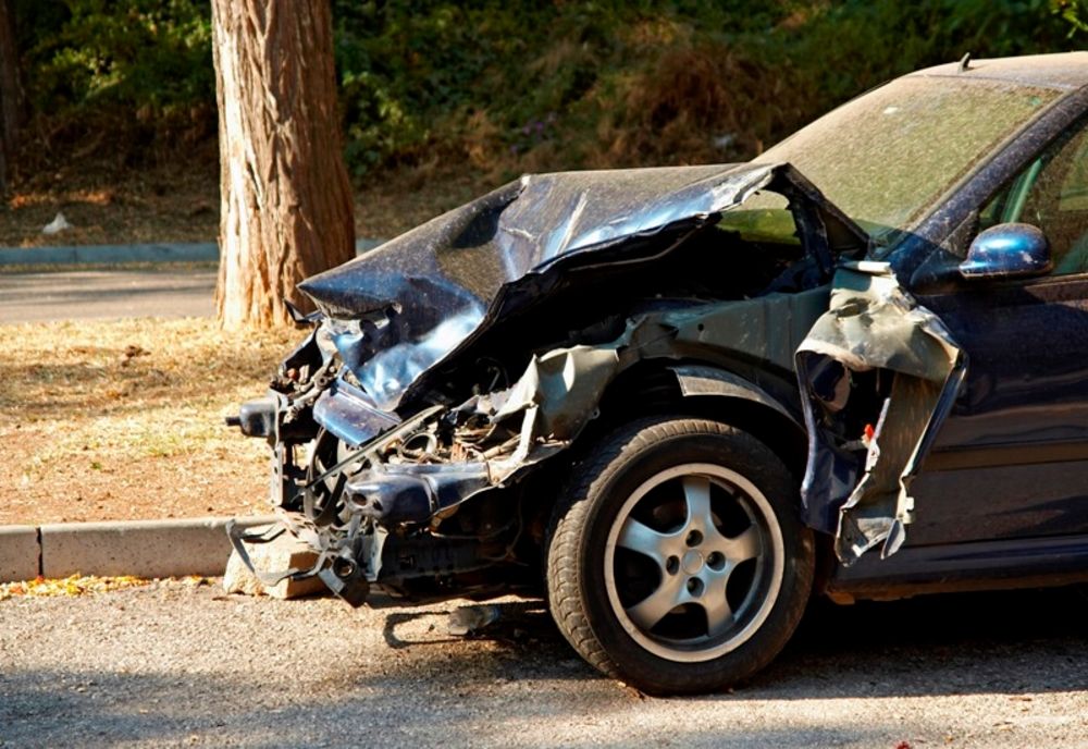 Încă un accident grav provocat de un tânăr beat și fără permis