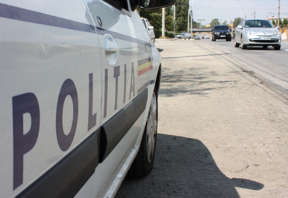 Patru persoane din Gorj, amendă pentru că au părăsit carantina la domiciliu
