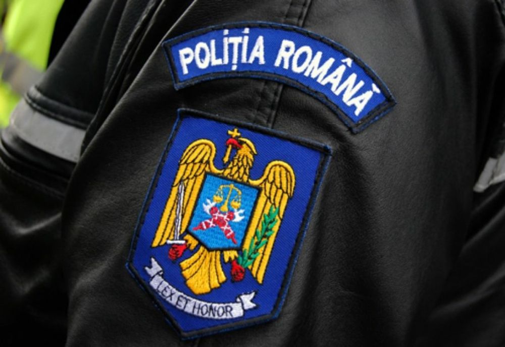 Gorj: Amenzi aplciate de poliţişti pentru 21 de persoane care participau la o petrecere