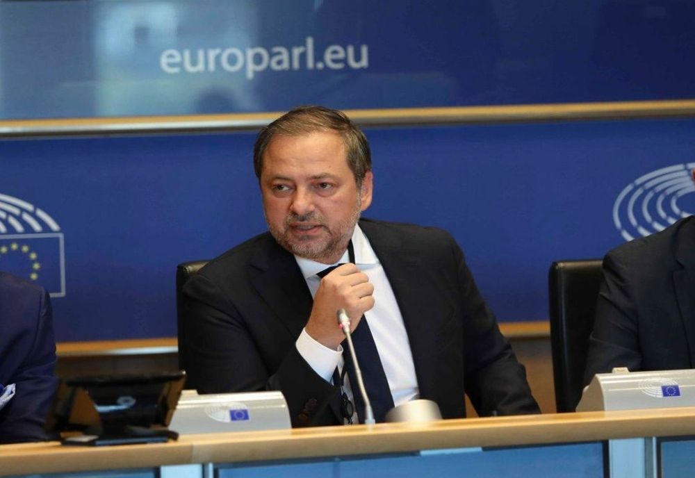 Europarlamentar: Noi norme UE privind remunerarea echitabilă a autorilor și artiștilor