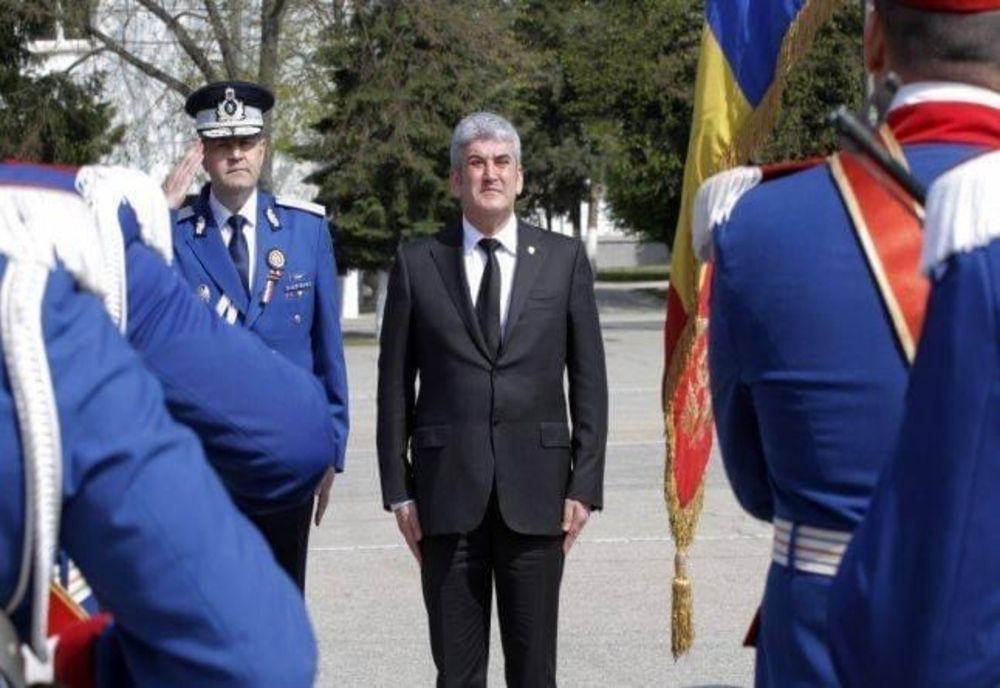 Gabriel Oprea, mesaj de Ziua Jandarmeriei Române: "La mulți ani, dragi jandarmi!"