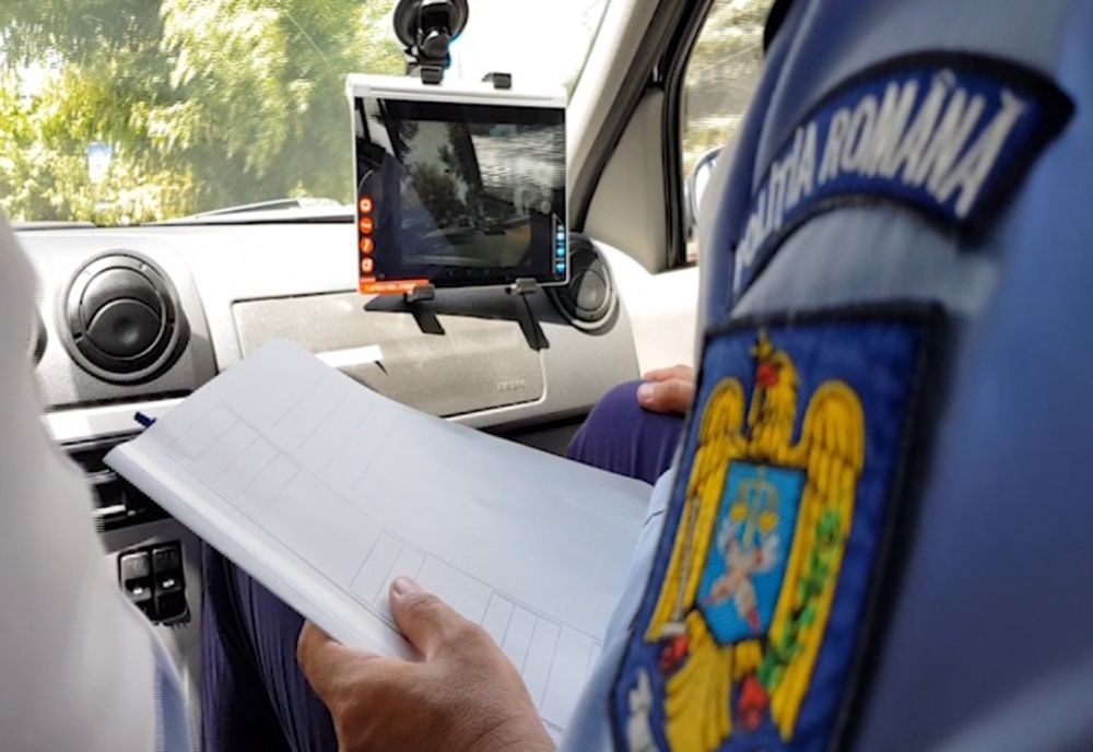 Surprins cu 222 km/oră pe Drumul Expres Craiova-Pitești