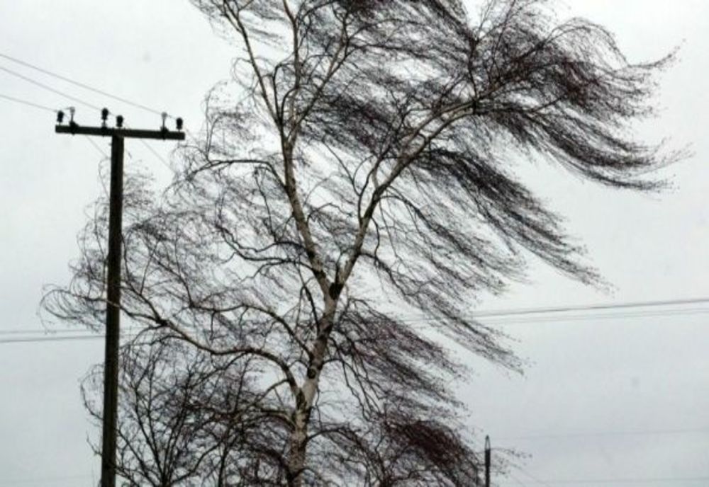 Alertă meteo: cod galben de fenomene periculoase imediate
