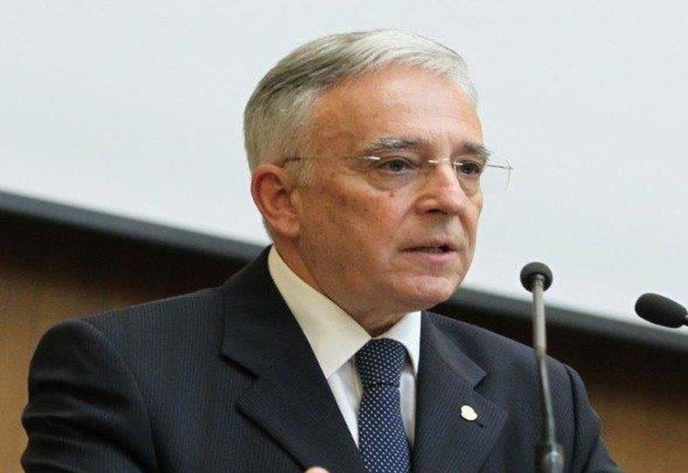 GUVERNATORUL BNR, MUGUR ISĂRESCU, VA PREZENTA RAPORTUL TRIMESTRIAL ASUPRA INFLAȚIEI