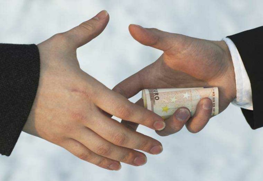 ROMÂNIA, PE PRIMUL LOC ÎN UE LA CORUPȚIE - RAPORT