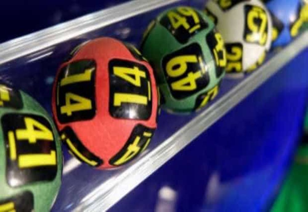 S-a câștigat la Loto. Românul care a luat peste 1,1 milioane de lei este din Bacău