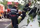 Încă o mașină acoperită cu hârtie igienică, la Târgu Jiu!