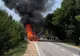 O mașină a luat foc la Scoarța, în Gorj