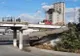 O pasarelă din Târgu Jiu, pericol public! Cad bucăți din ea | VIDEO