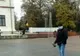 Angajatul unei firme a mers in fata Prefecturii din Targu Jiu amenintand ca isi va da foc