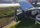 Gorj: Impact devastator al unui autoturism cu un cap de pod
