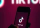DOUĂ ADOLESCENTE CARE AU RĂSPUNS UNEI PROVOCĂRI DE PE TIKTOK, LA SPITAL CU ENTORSE